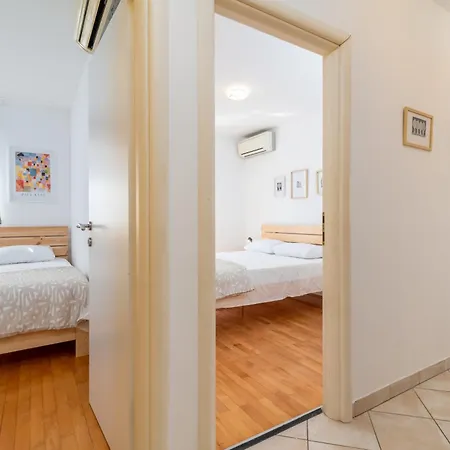 Sunny Terrace - Zulim, דירה