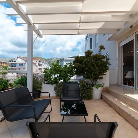 Sunny Terrace - Zulim, Apartment *