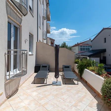Apartment Sunny Terrace - Zulim, Trogir