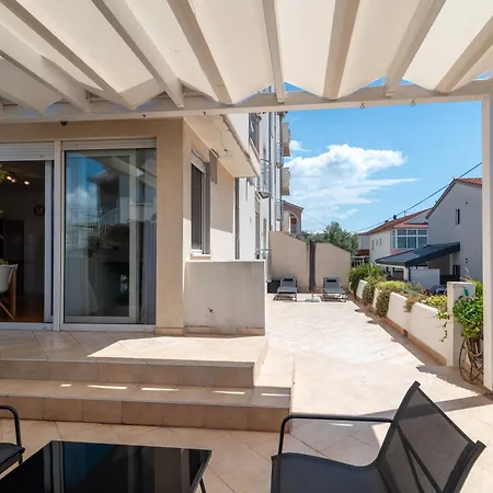 Sunny Terrace - Zulim, * Trogir