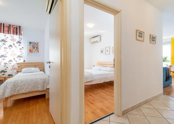 Sunny Terrace - Zulim, Appartement