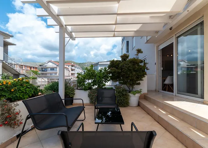 Sunny Terrace - Zulim, Appartement *